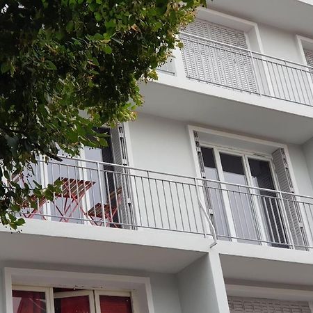 Appartement F2, Quartier Jeanne D'Arc 비시 외부 사진